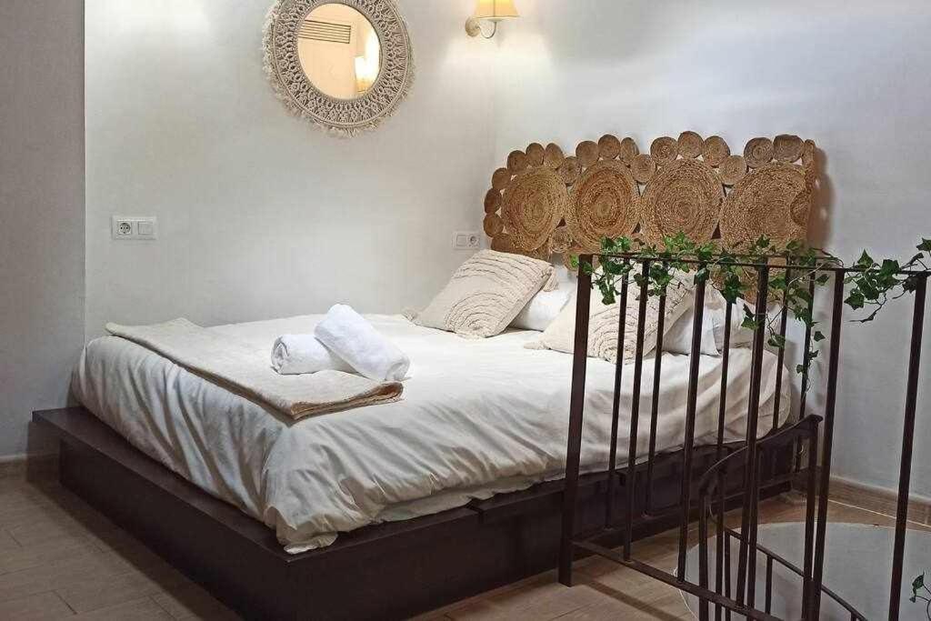 コルドバLa Pequena Escalera Mezquita Catedralアパートメント エクステリア 写真